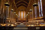Библиотека Суззало Suzzalo library в Университете штата Вашингтон - Сиэтл , штат Вашингтон, США